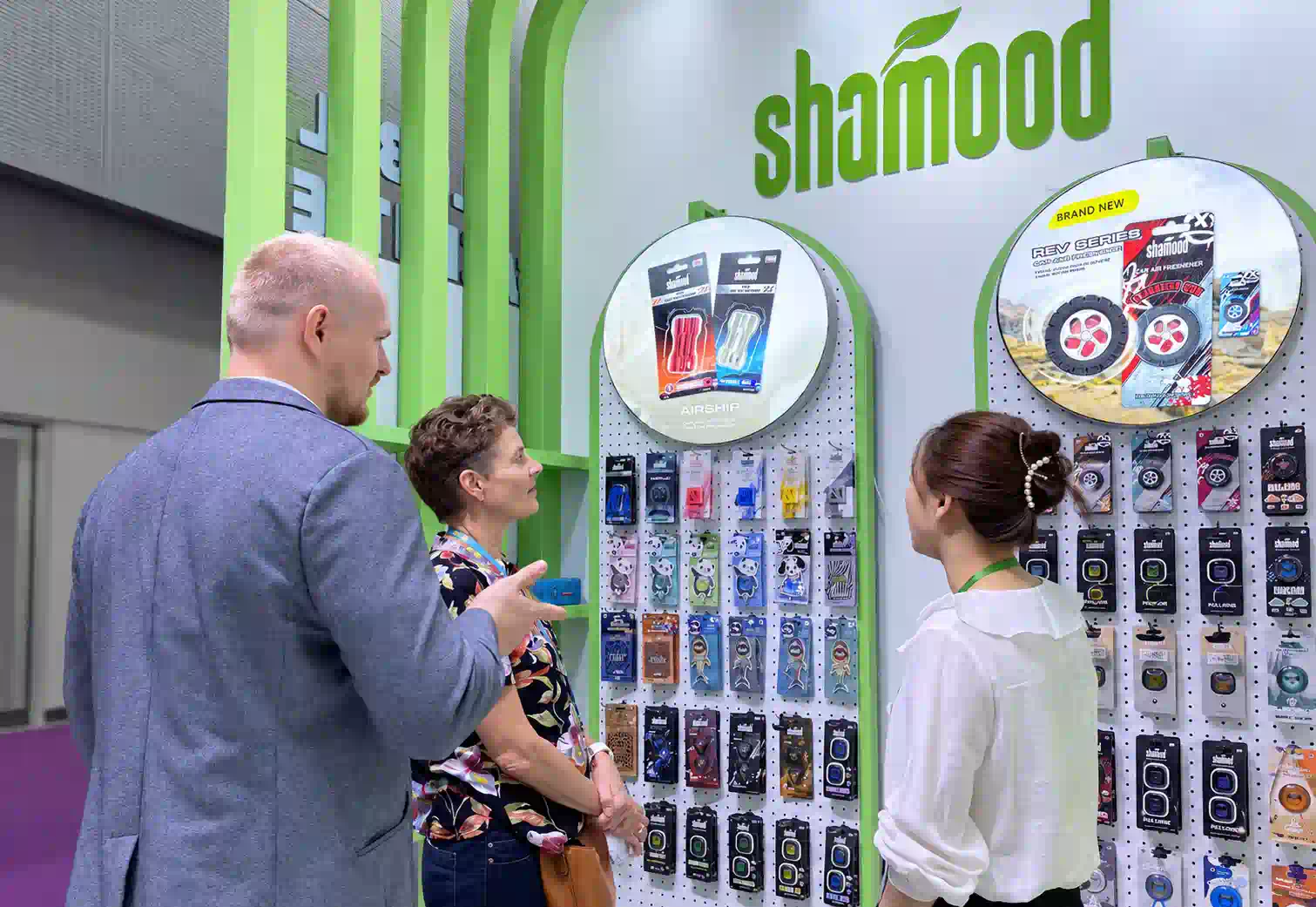 Shamood team presenting air freshener products at the 136th Canton Fair